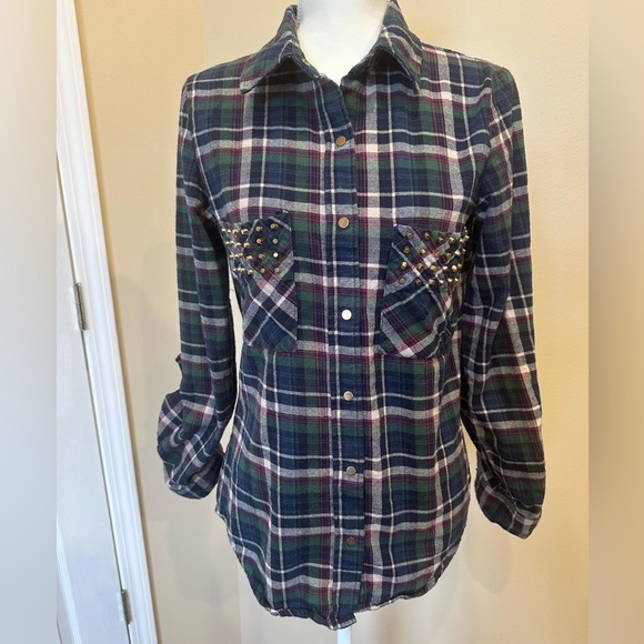 Moon Collection Studded Plaid Flannel Button Down Shirt Girls Size Large 14-16 - Picture 2 of 7